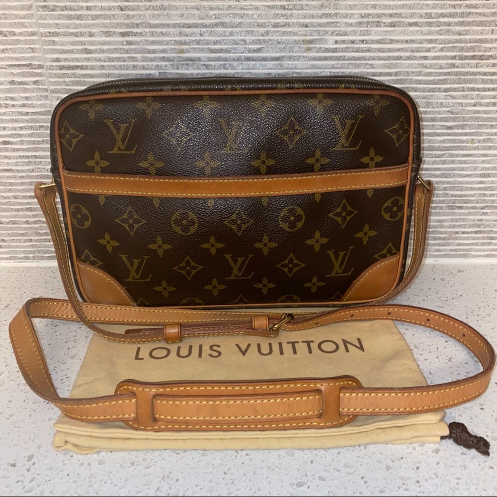 Authentic Louis Vuitton Monogram Trocadero 27 Crossbody/Shoulder Bag